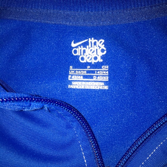 Small Multi-Colored Nike Zip Up Jacket - Picture 3 of 4